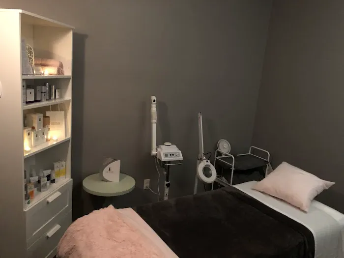 Socialite Skincare Picture 2