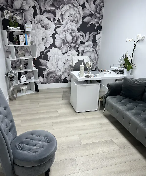 Royal skin health Picture 7