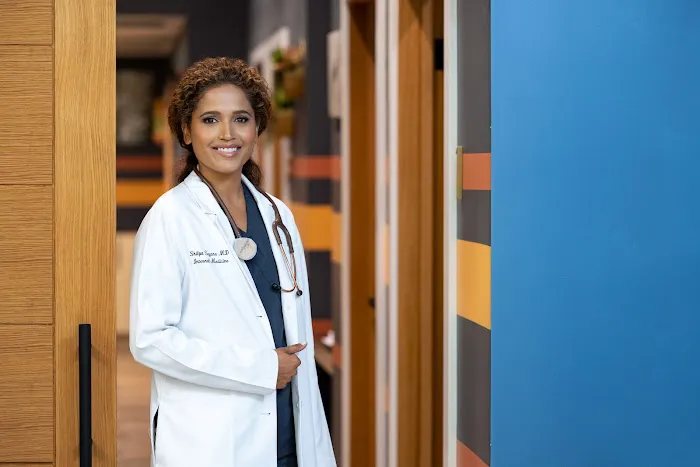 Sayana Skin Picture 2