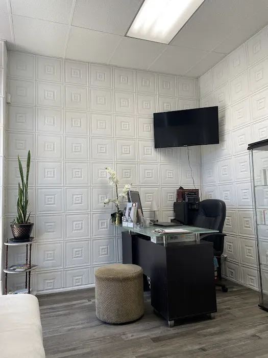 Radiance Skin Picture 4