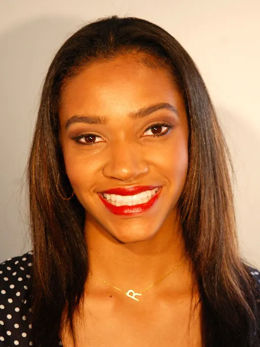 Colour Image Skin and Body Picture 9