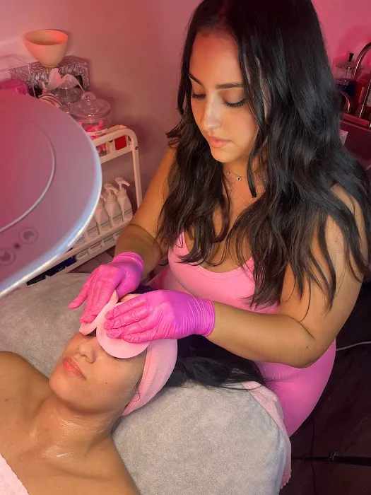 Nika Aesthetics Picture 4