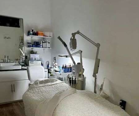 Reera skincare by Sahar