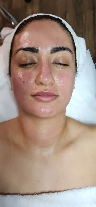 Reera skincare by Sahar Picture 3