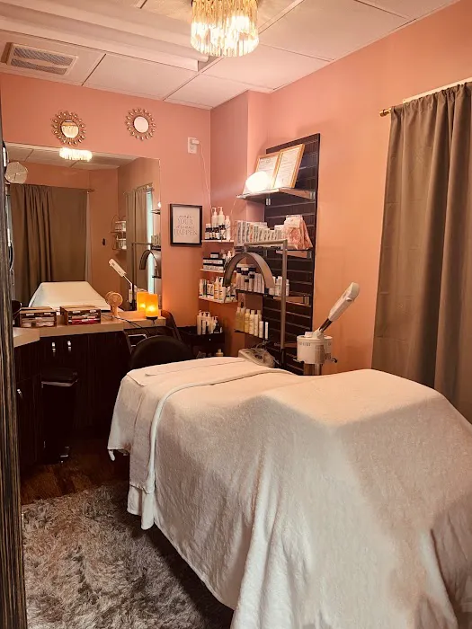 Christina Silva Aesthetics Picture 5