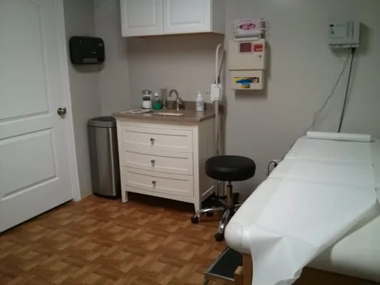 Trivalley Dermatology & Laser Picture 1