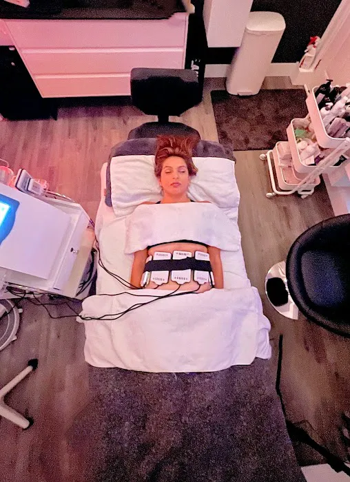 Pro Skin Studios Picture 10