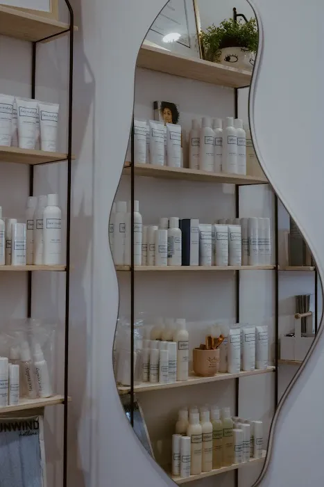 Lyla Skin Studio Picture 5