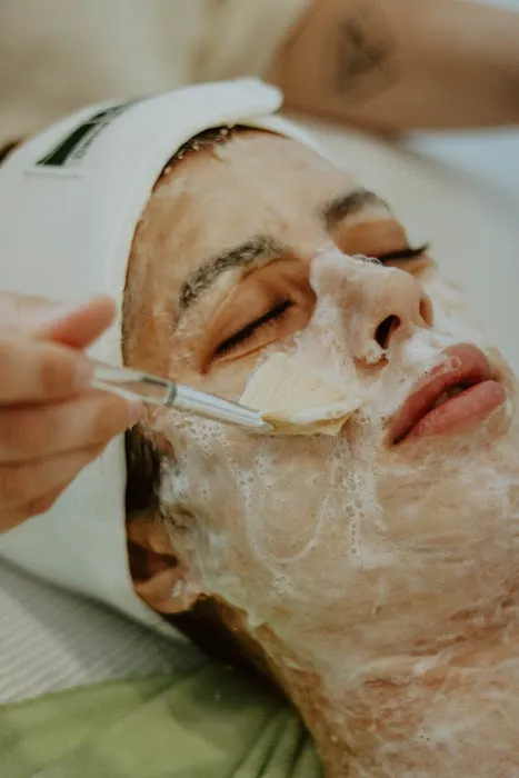 Lyla Skin Studio Picture 3