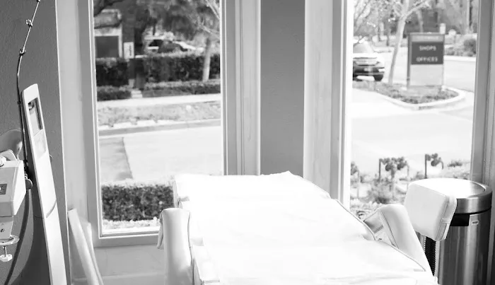 Nika Skincare Picture 9