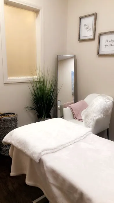 Dalia's Skin Boutique Picture 5