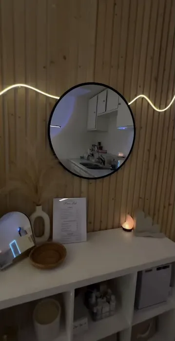 Skin Bar LA Picture 7