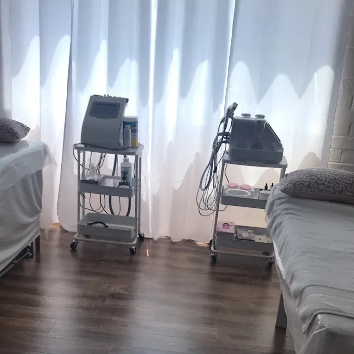 Adrienne Skin Care Picture 9