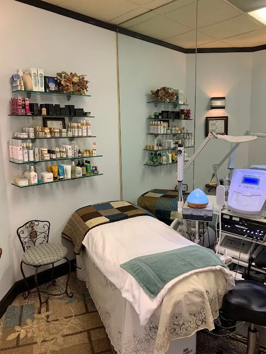 Mahby Skin Care Picture 3