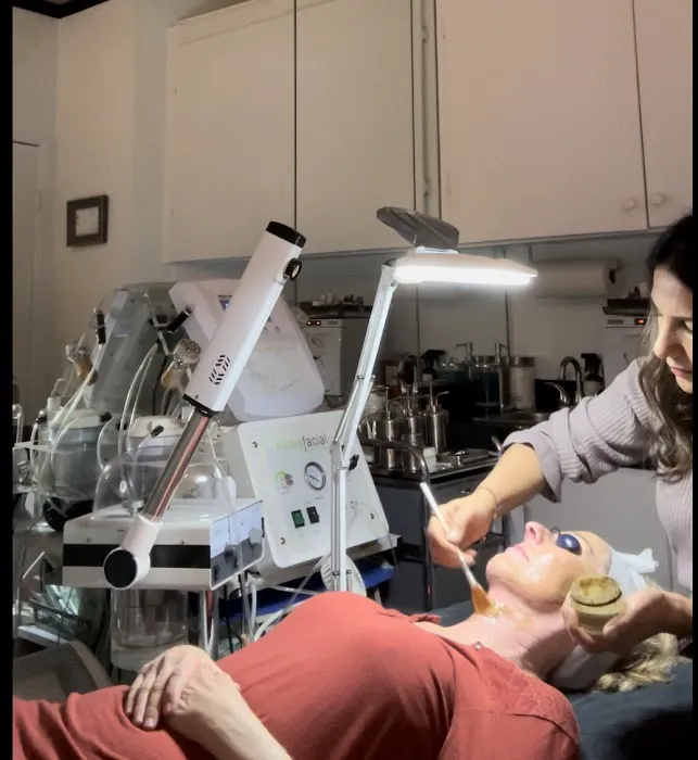 Mahby Skin Care Picture 2