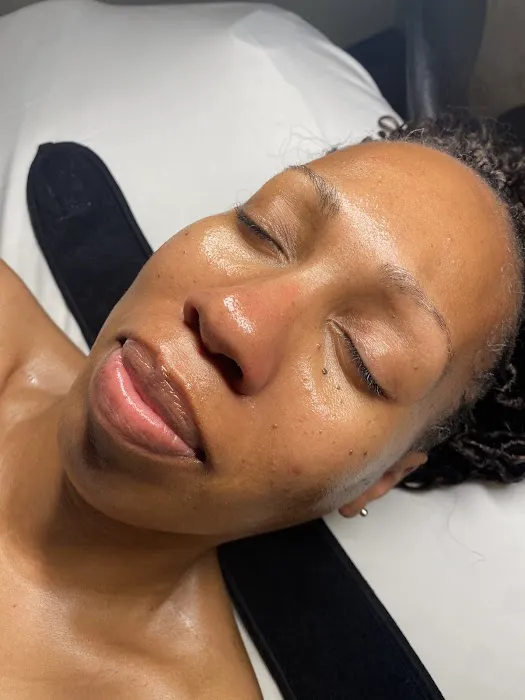 Naked Beauty Cove Picture 9