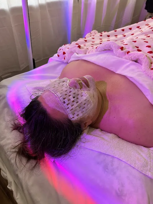 Faccia Bella beauty bar Picture 2