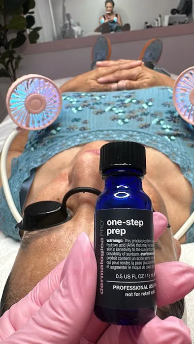 Complexions by Hope skincare studio Picture 1