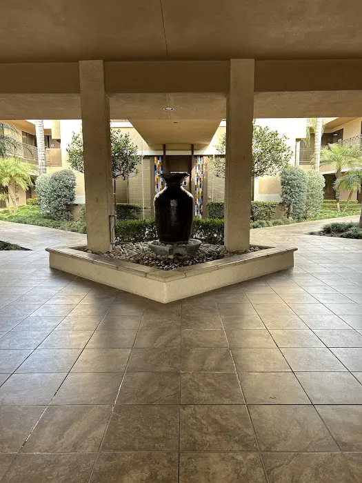 Jolie Skin LA Picture 2