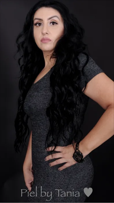 Piel by Tania Picture 1