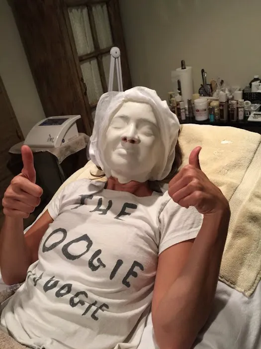 Diane Lipson at Studio Skin Spa Picture 2