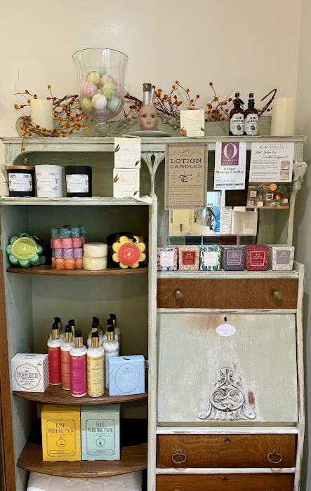 Salon Carabella & Carabella Cosmetics & Skin Care Picture 4