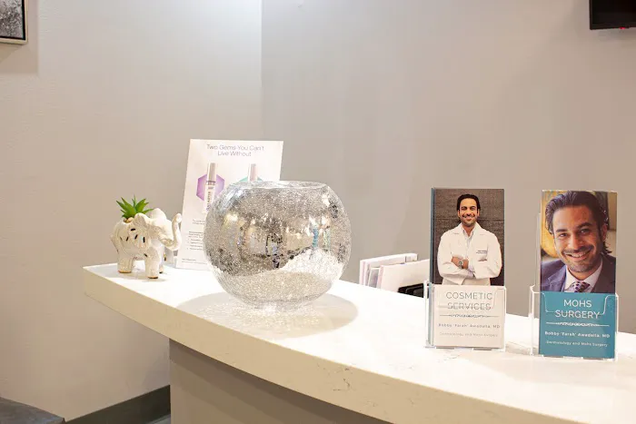 Skincredible Dermatology & Surgery Picture 7