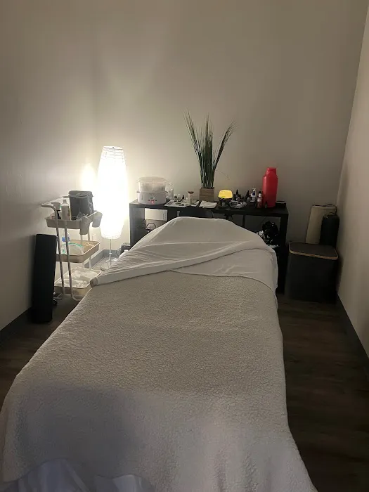 Gua Sha Redlands with Lara Carlos Picture 1