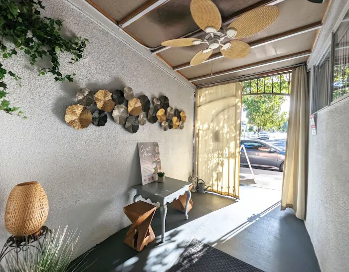 Best Face & Body Picture 6