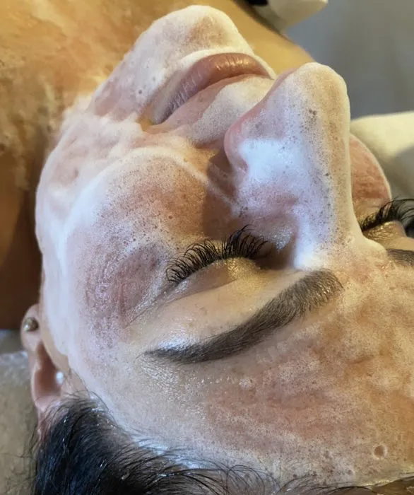 Veena Skin Care Picture 8