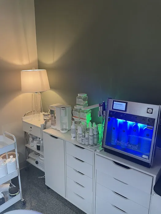 True Beauty Skin Expert Picture 8