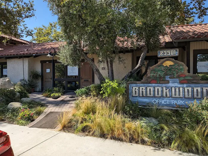 Brilliance Dermatology - Calabasas Picture 8