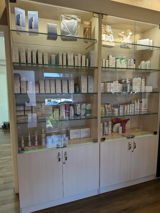 Brilliance Dermatology - Calabasas Picture 9