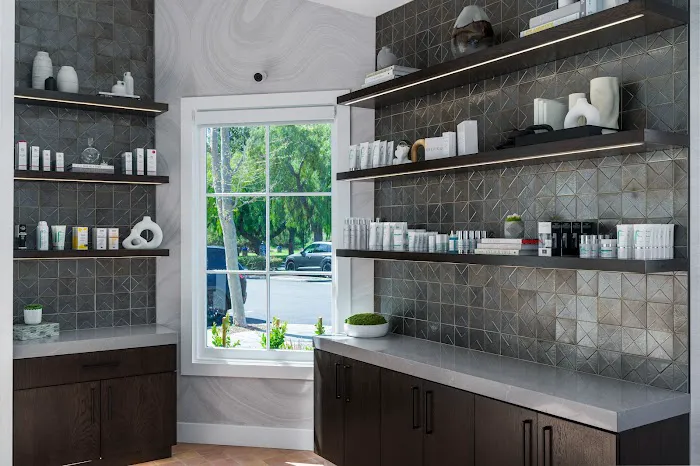 Newport Beach Dermatology and Plastic Surgery Picture 6