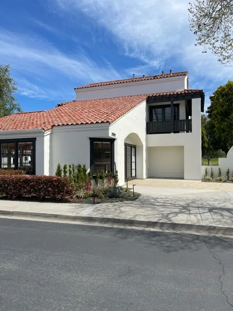 Newport Beach Dermatology and Plastic Surgery Picture 2