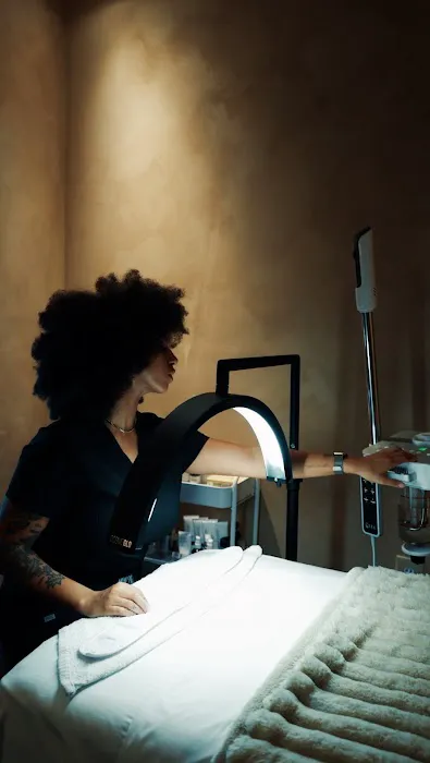 Serena Armstrong Esthetics Picture 1