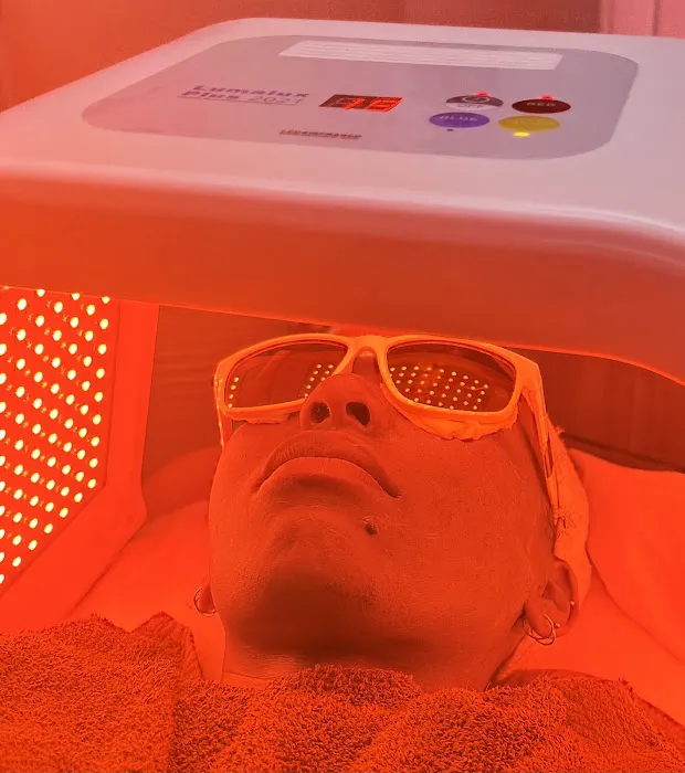 Sarah Glow Esthetics@Copper Willow Salon & Spa Picture 4