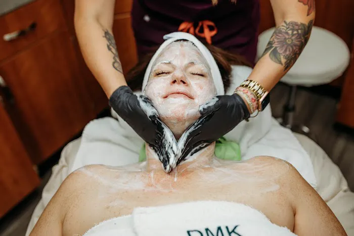 The Skin Lounge Picture 1