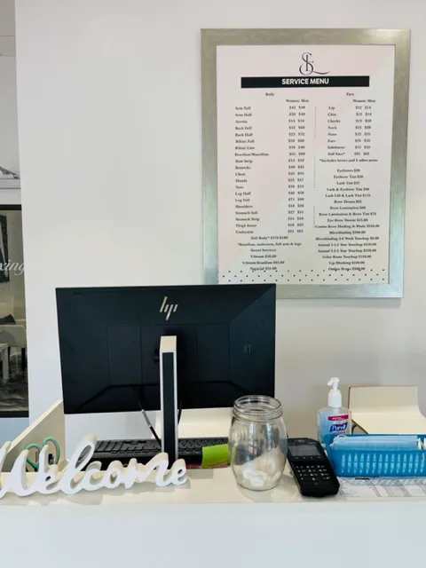 Strip Esthetics Wax & Beaute' Bar - University Picture 1