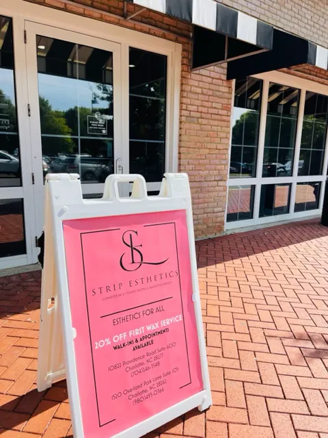 Strip Esthetics Wax & Beaute' Bar - University Picture 7