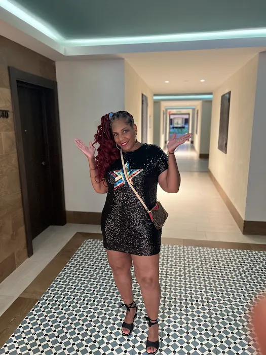 Perfect Body Charlotte Picture 1