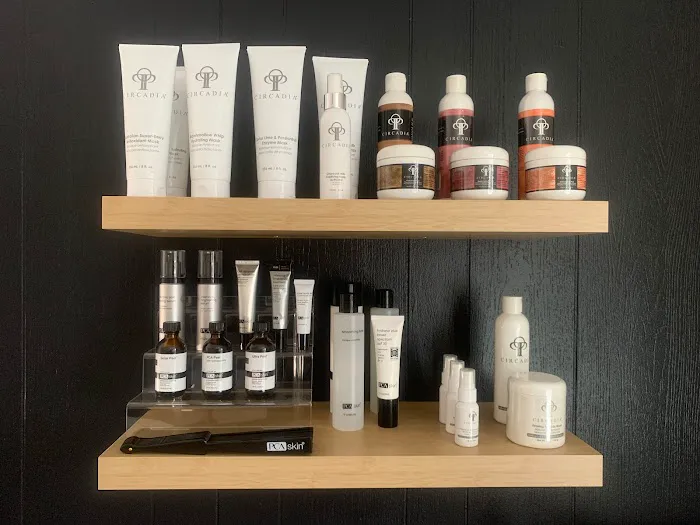 Back 2 Beautiful Esthetics Picture 1