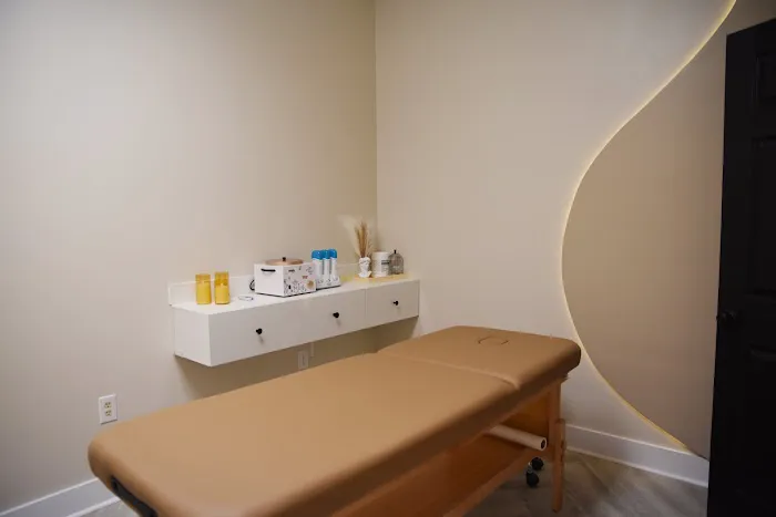 Casa Glow Brazilian wax & Skincare Picture 2