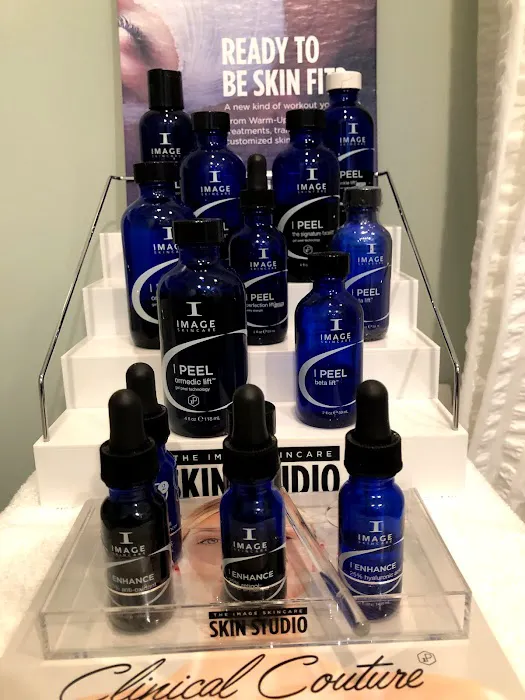 Aesthetics by Lisa Kruse Picture 2