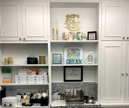 Glow Esthetics by Cindy