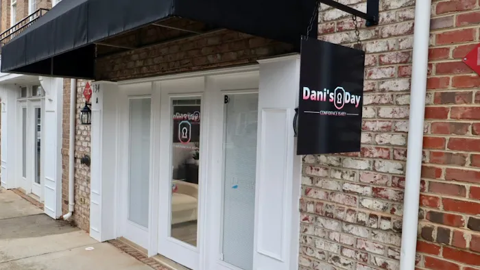 Dani'sday - Body Sculpting Picture 4