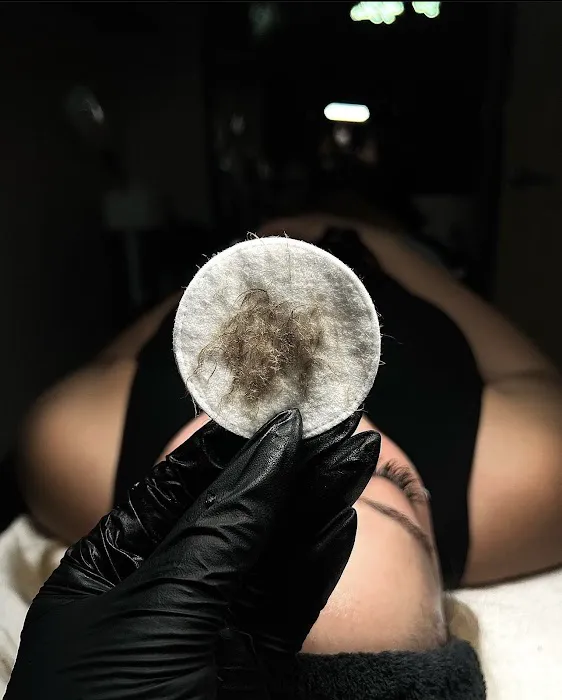 Bare Body Skinn Picture 5