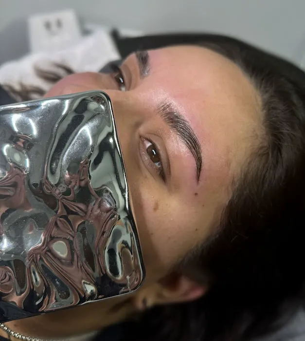 Bare Body Skinn Picture 7