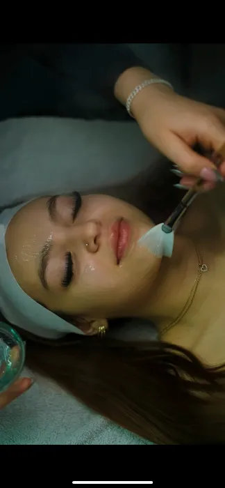 Bare Body Skinn Picture 8