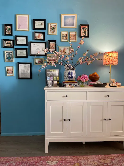 Whipped Brow Bar Picture 9